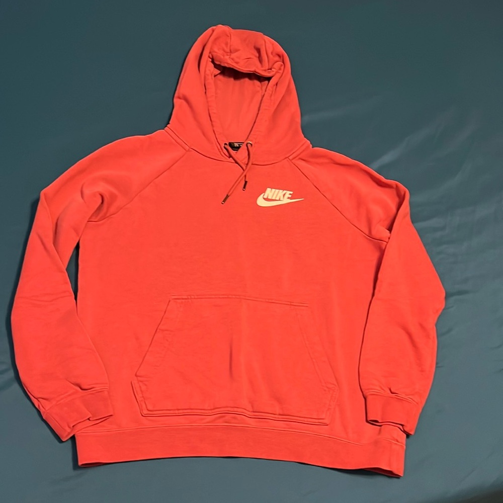 Size medium Nike hoodie sweatshirt